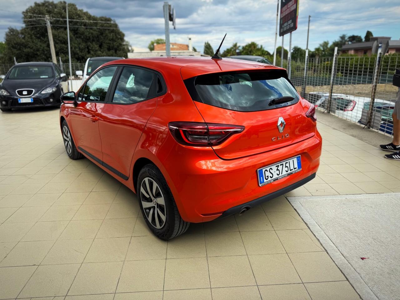 Renault Clio SCe 65 CV 5 porte Equilibre Garanzia 12 Mesi