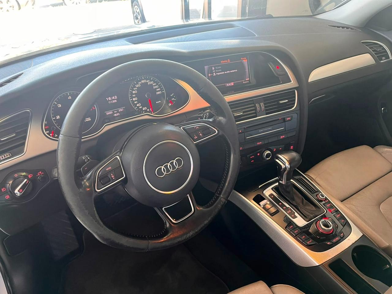 Audi A4 Avant 2.0 TDI 177CV Ambiente