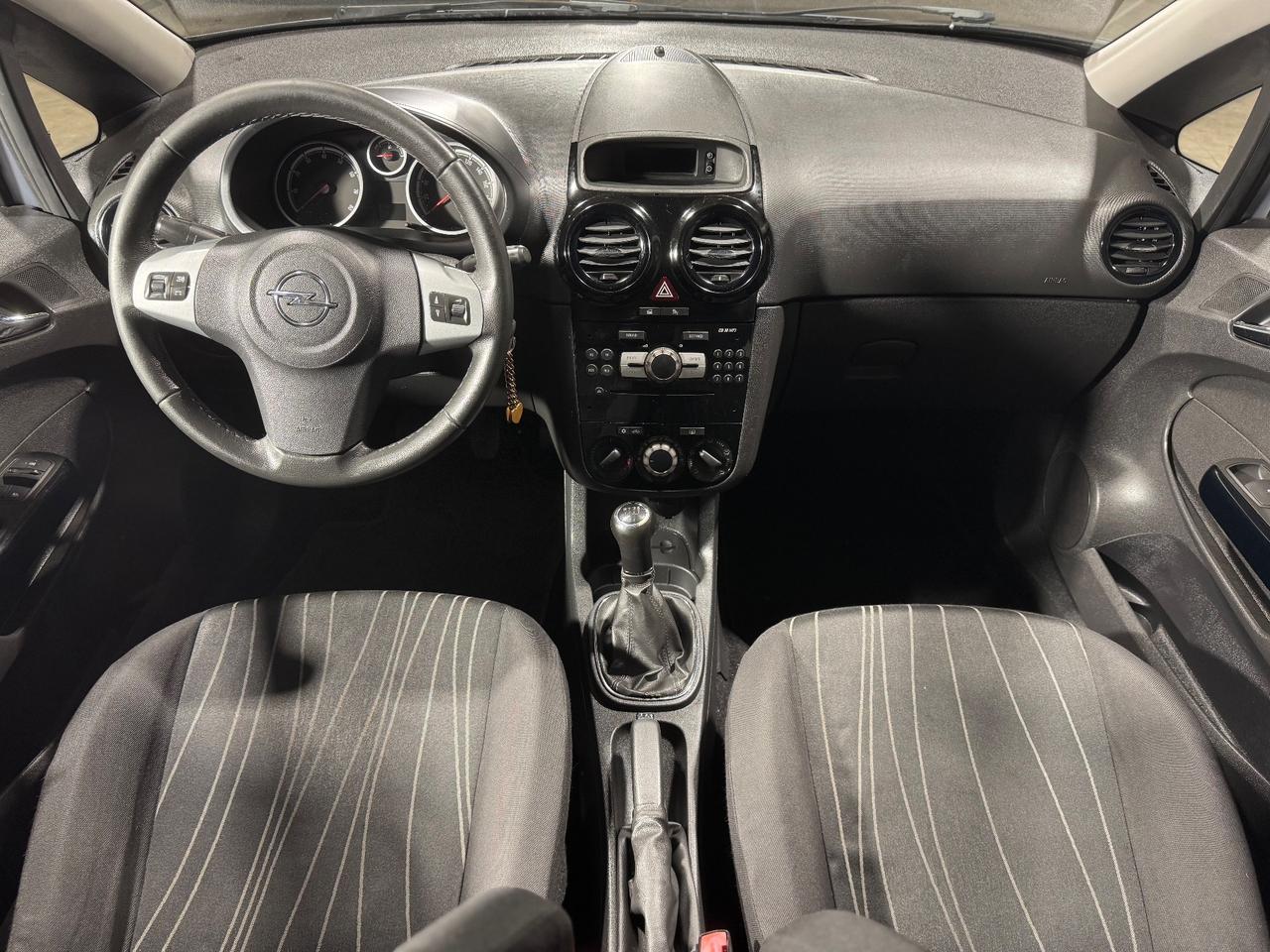 Opel Corsa 1.2 80cv 5 porte 81.000KM
