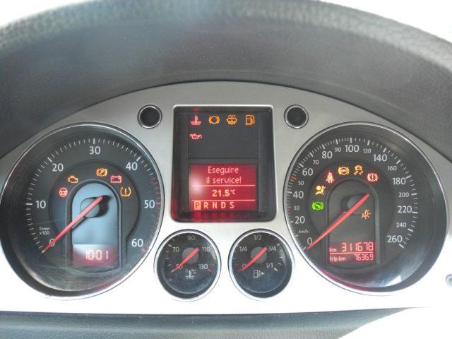 VOLKSWAGEN Passat Variant 2.0 TDI DPF DSG Highline -Ok NEOPAT.- UniPROPRIET.