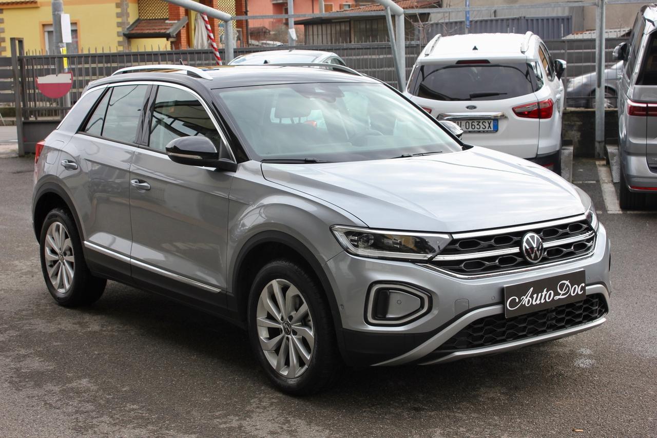 Volkswagen T-Roc 1.0 TSI Style FARI LED PERFORMANCE SENSORI