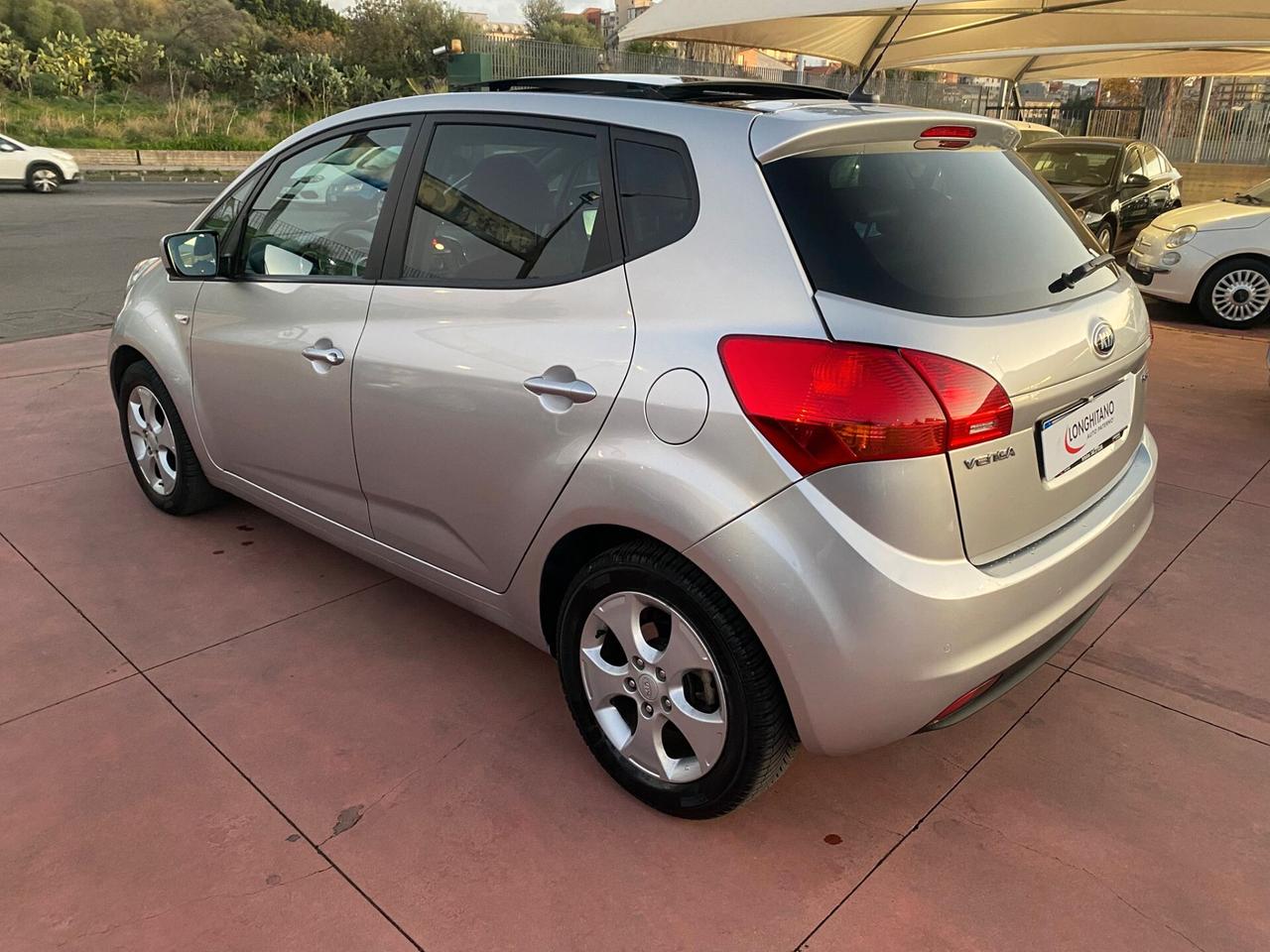 KIA VENGA 1.4 CRDI - 2015