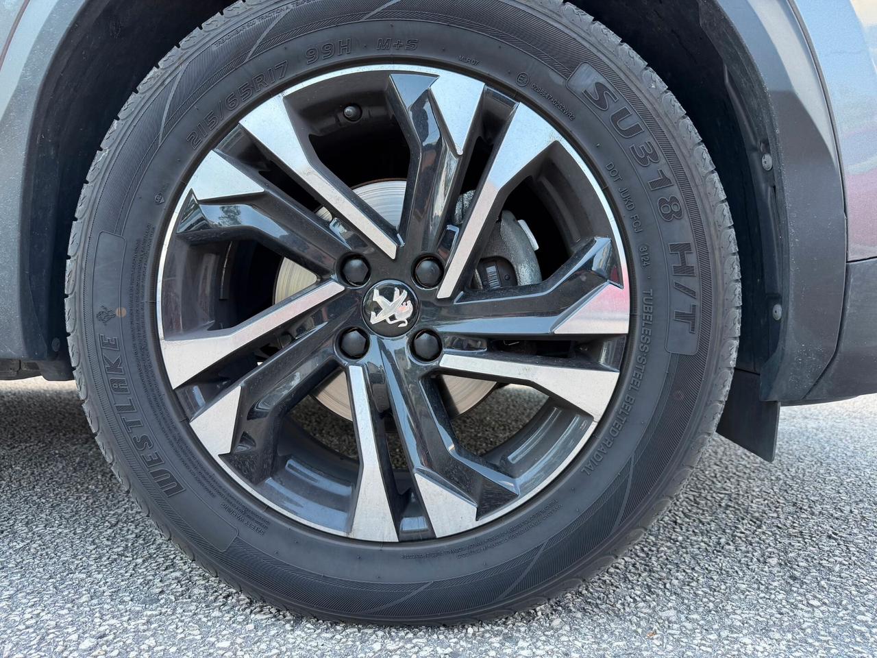 Peugeot 2008 PureTech 100 S&S Allure