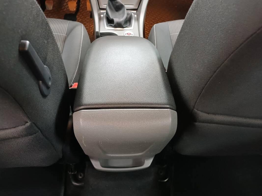 Ford Focus 1.6 tdci Titanium 110 cv