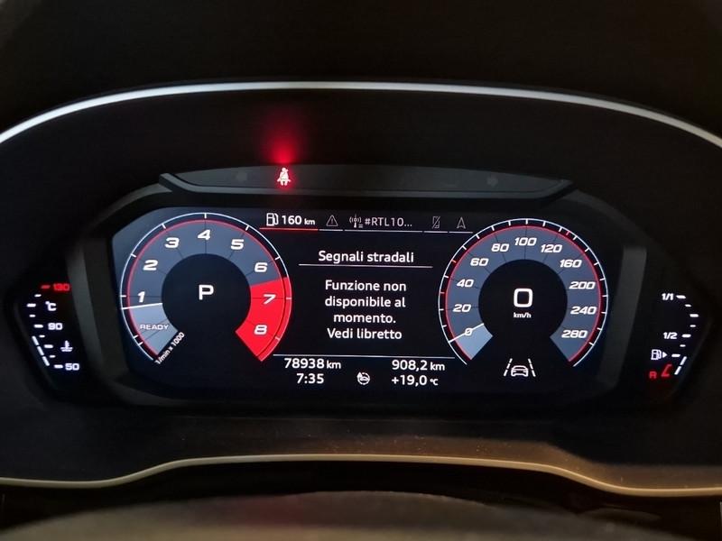 AUDI Q3 35 TFSI S tronic Business