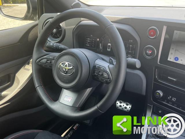 TOYOTA GR Yaris CARBON