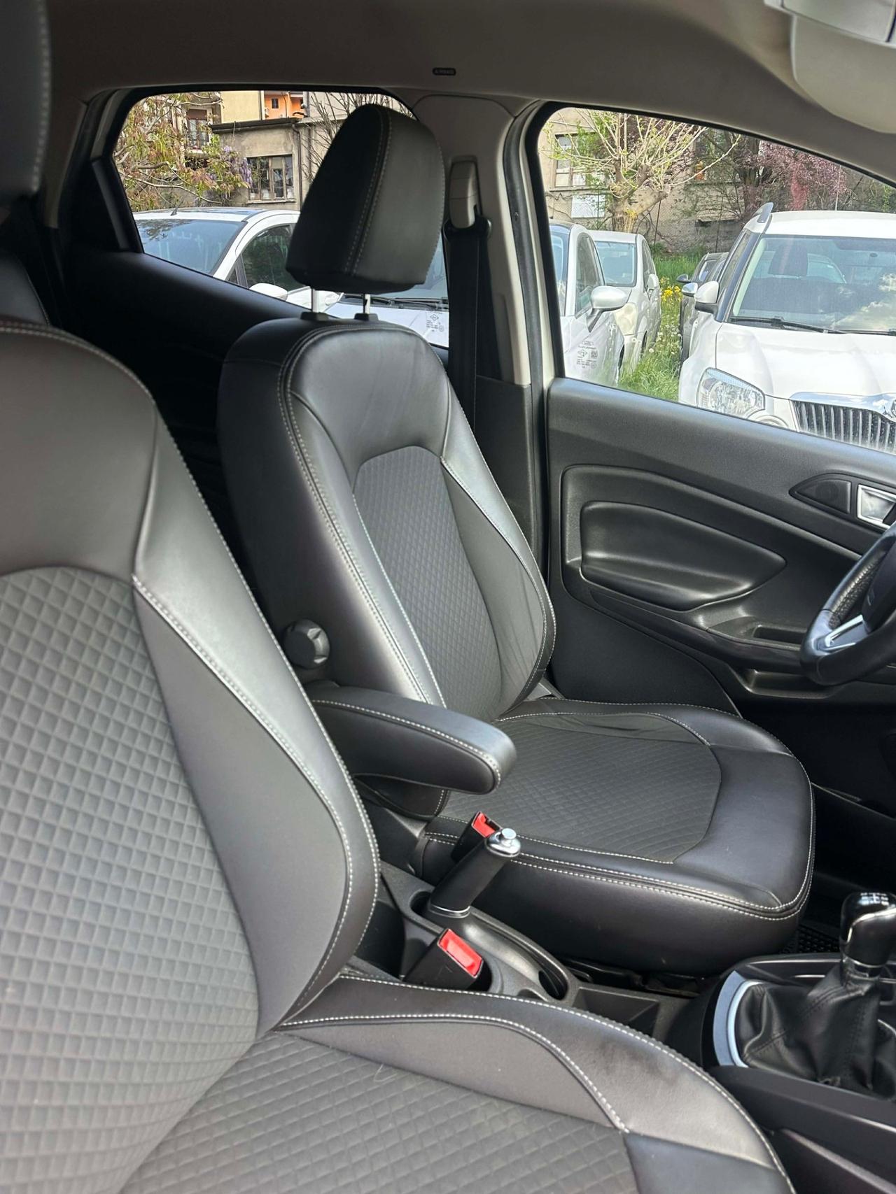 Ford ECOSPORT 1.5 TDCi 95 CV TITANIUM KMCERT NEOPAT GARANZ