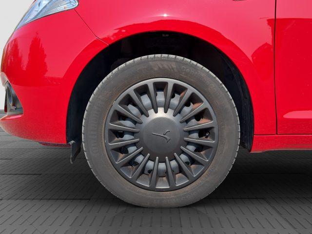 LANCIA Ypsilon Ypsilon 1.0 FireFly 5 porte S&S Hybrid Silver