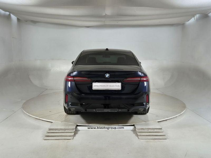 BMW Serie 5 G60 Berlina 520d 48V xdrive auto