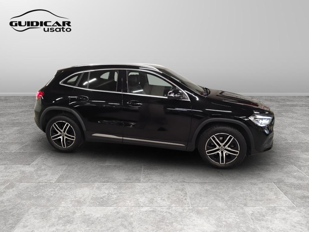 Mercedes-Benz GLA-H247 2020 - GLA 180 d Sport Plus auto