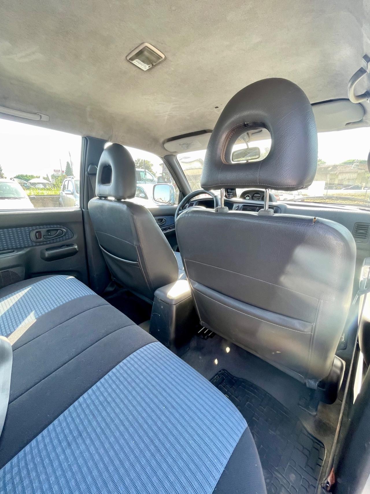 Mitsubishi L200 2.5 TDI 4WD Double Cab Pup. GLS T.