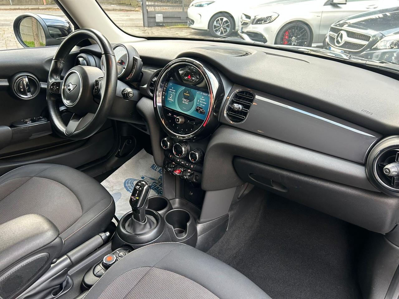 Mini F56 3p 1.5 BENZINA Yours auto LED CERCHI 17"