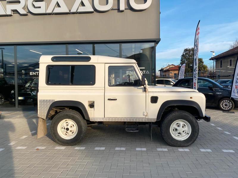 Land Rover Defender 90 SW Defender 90 2.5 tdi County