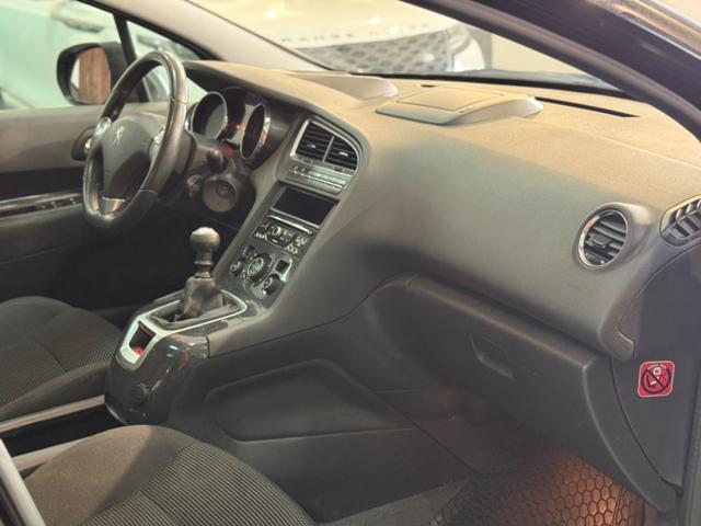 PEUGEOT 5008 1.6 e-HDi 115CV Allure*UNI PROP*TETTO*7 POSTI