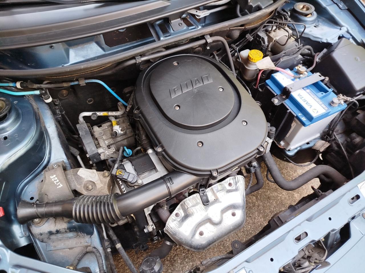 Fiat Punto 1.2 BENZINA 60cv / 44.000km / Neopat.