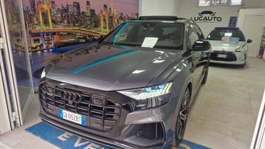 Audi Q8 50 TDI 286 CV quattro s line tetto apribile