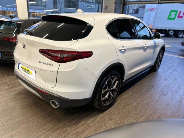 ALFA ROMEO Stelvio 2.2 Turbodiesel 210 CV AT8 Q4 B-Tech