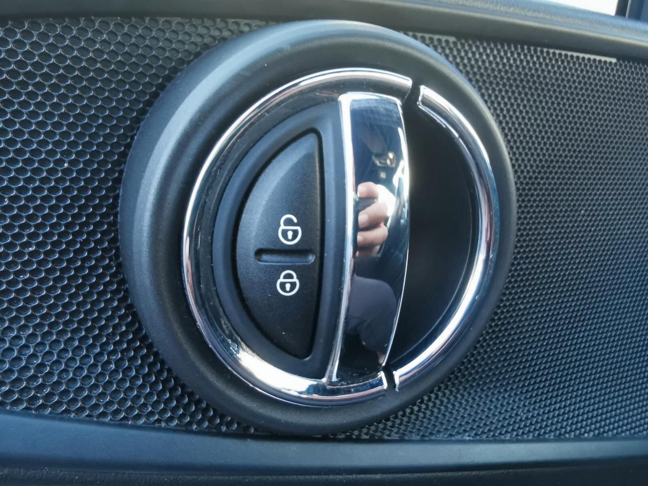 Mini CLUBMAN 1.5 D ONE - 2017
