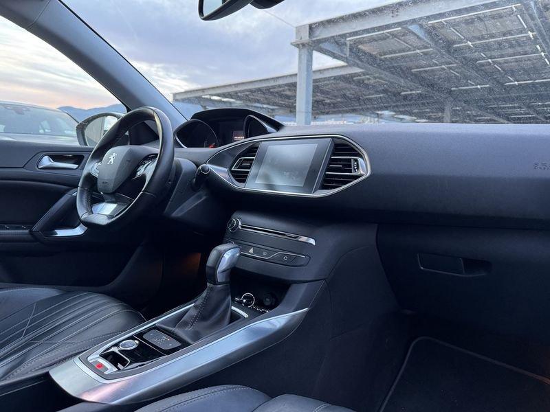 Peugeot 308 308 BlueHDi 150 S&S EAT6 SW Allure