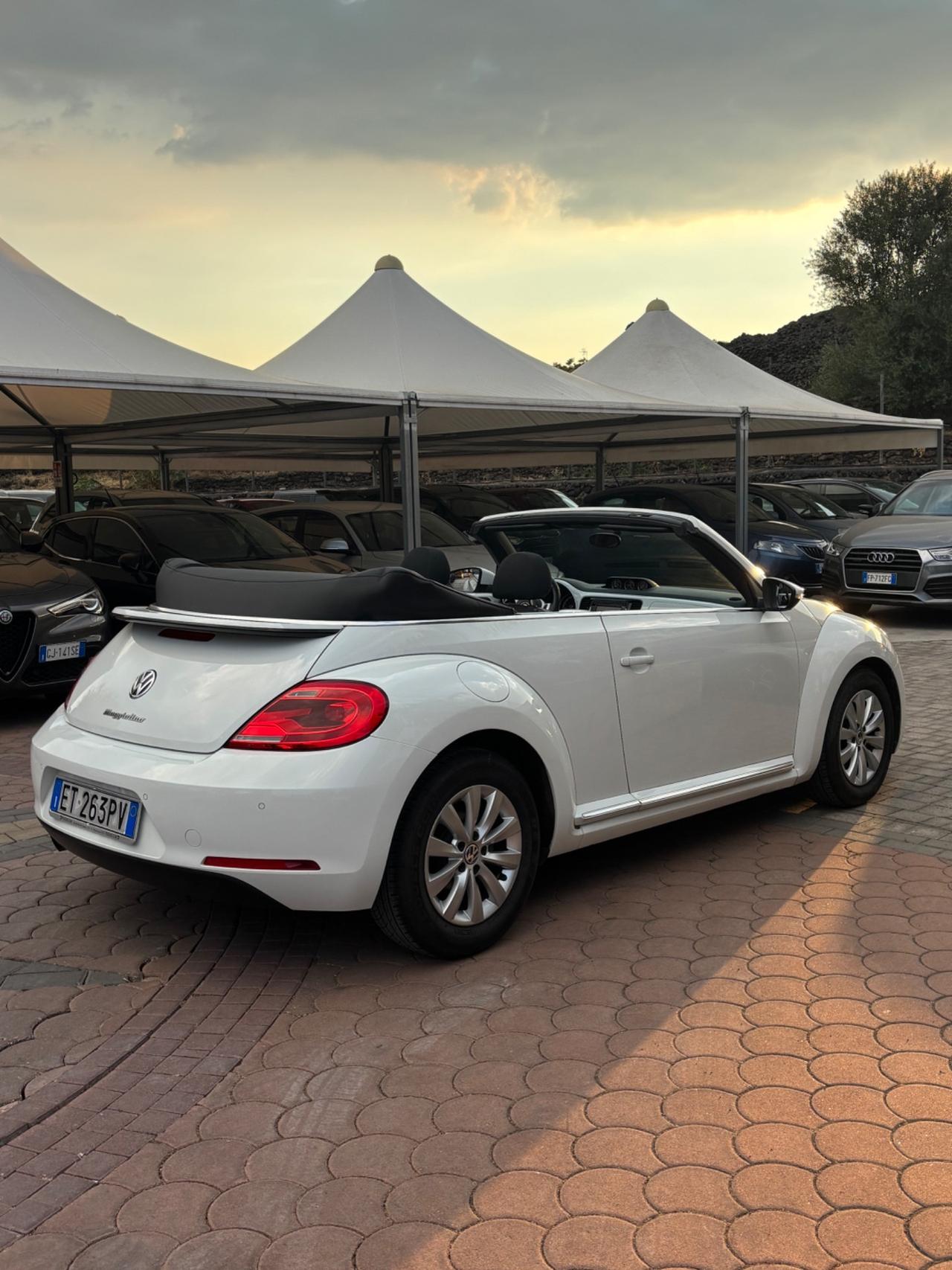 Volkswagen Maggiolino Cabrio 1.6 TDI Design 2014