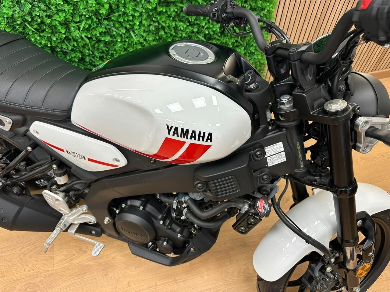 YAMAHA XSR 125 NUOVA - OFFERTA 2026 FINANZIABILE
