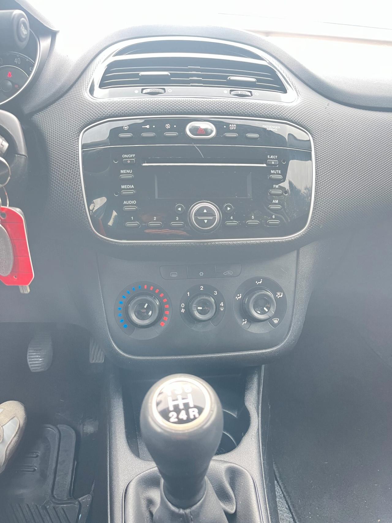 Fiat Punto 1.3 MJT II S&S 95 CV 5 porte Street