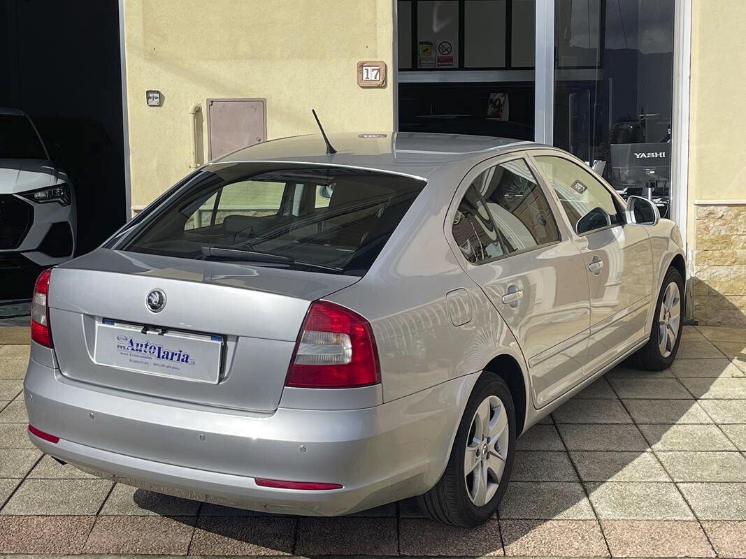 Skoda Octavia 1.6 TDI CR F.AP. Elegance