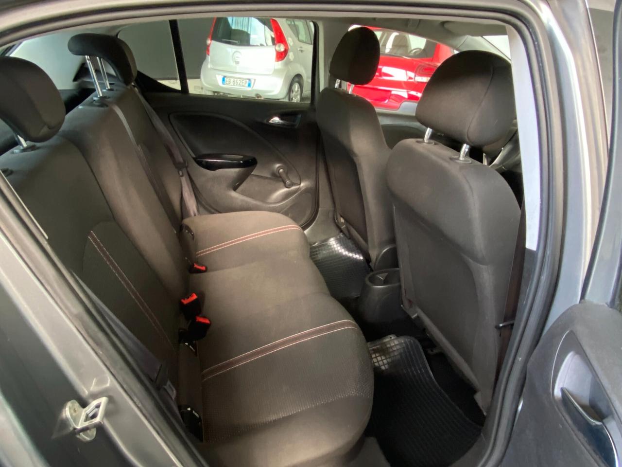 Opel Corsa 1.2 5 porte Innovation