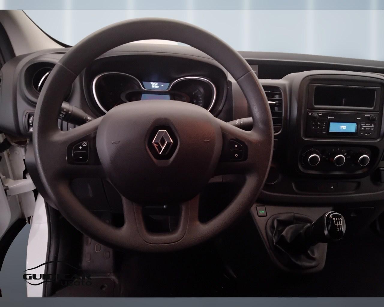 RENAULT Trafic IV 27 2019 - trafic T27 2.0 dci 120cv L1H1 Ice