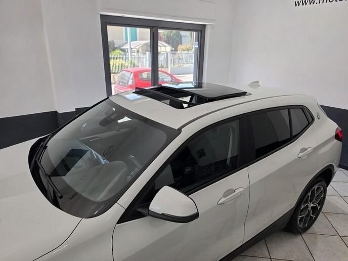 Bmw X2 sDrive18d autom Tetto Apribile