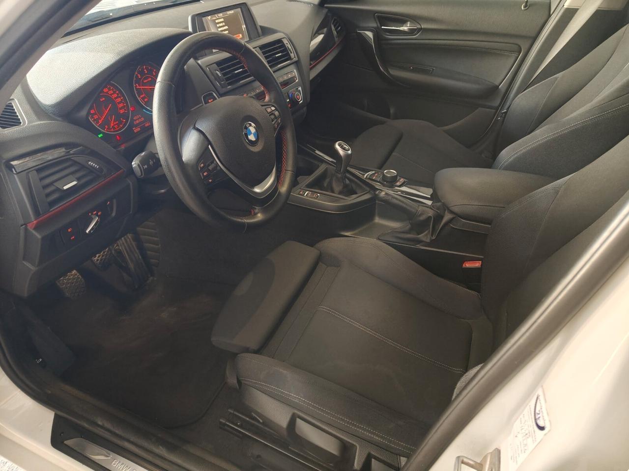 Bmw 118 118d 5p. Sport