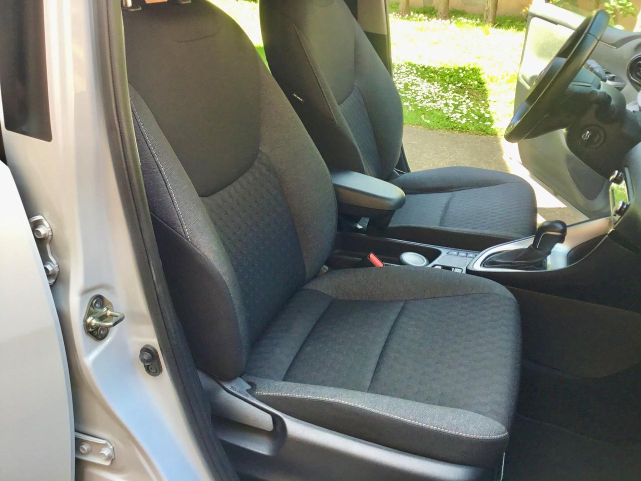 Toyota Yaris 1.5 Hybrid 5 porte Business