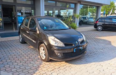 Renault Clio 1.2 16V 5 porte Dynamique OK NEO PATENTATI
