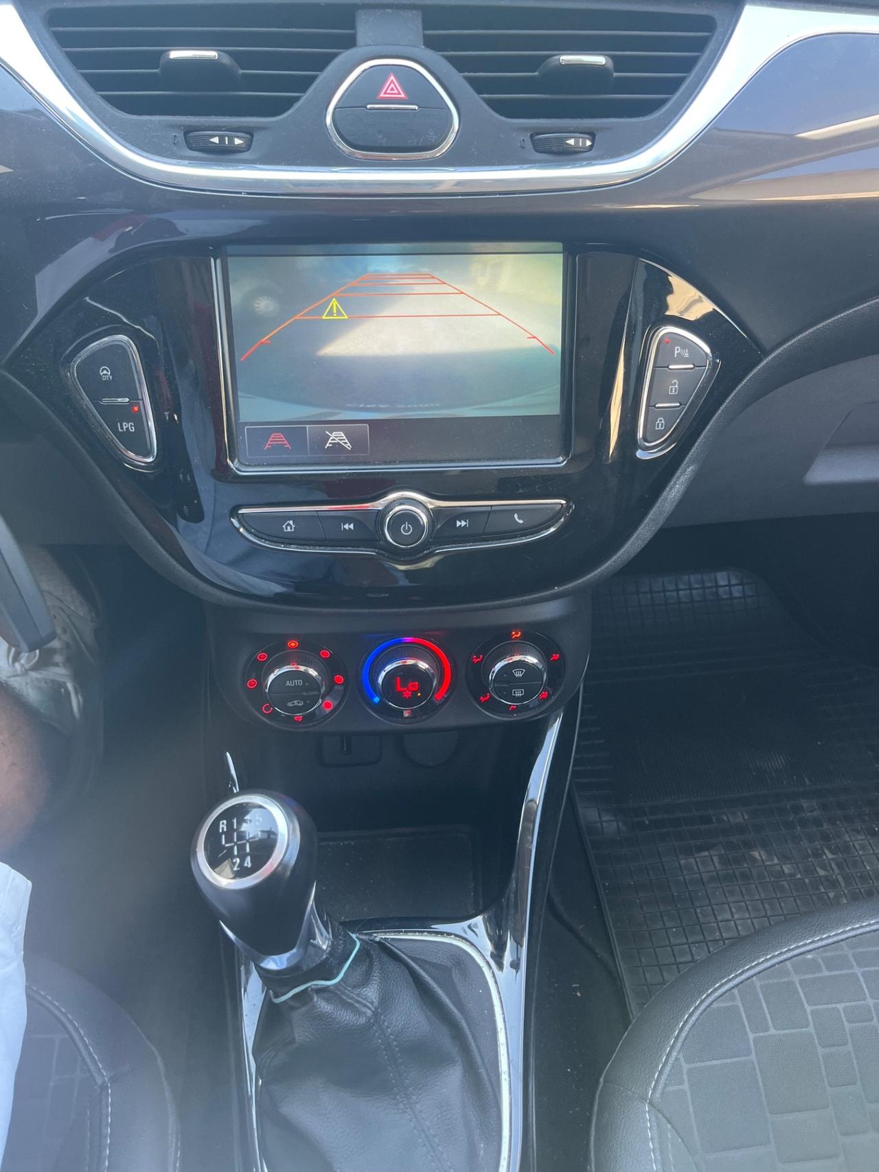 Opel Corsa 1.4 90CV GPL Tech 5 porte Advance