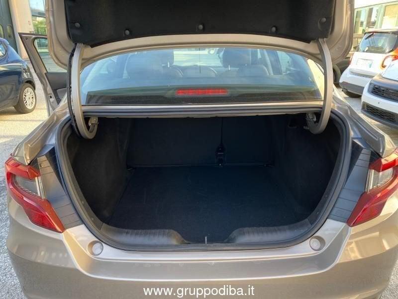 FIAT Tipo 335 4d (Stock My18) MidEu 1.3 Sde