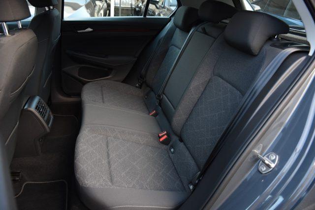 VOLKSWAGEN Golf 2.0 TDI 150 CV DSG SCR Life *SOLO 14400KM*
