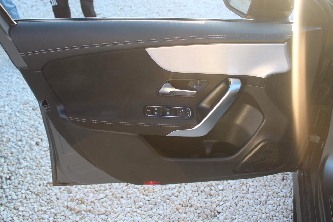 Mercedes-benz A Tua A SOLI 261€