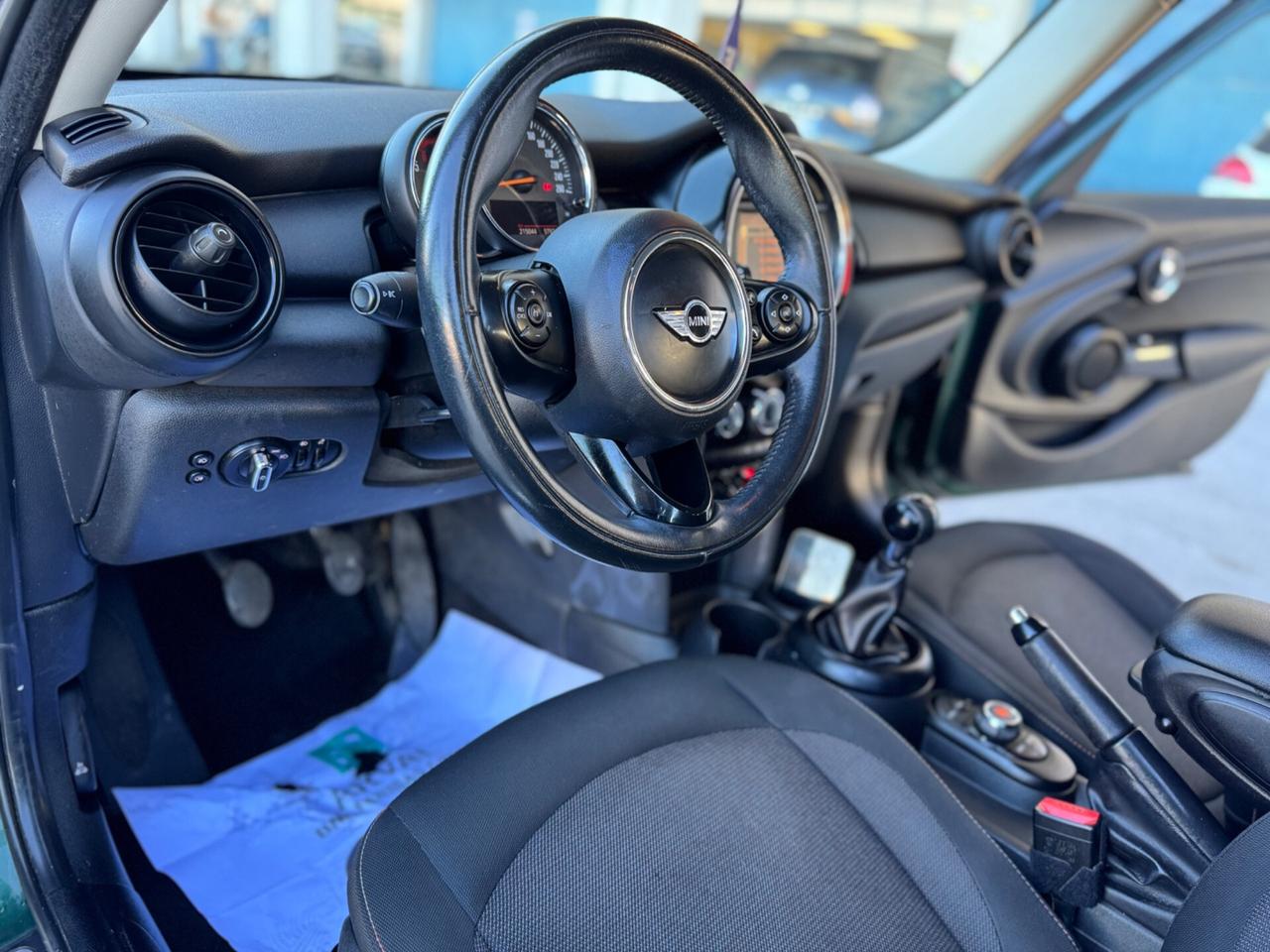 MINI COOPER D 1.5 D 95CV EURO6B GARANZIA 12 MESI