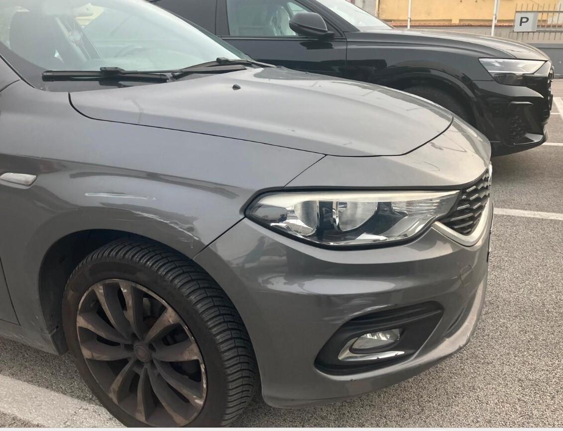 Fiat Tipo 1.3 Mjt 4 porte Lounge