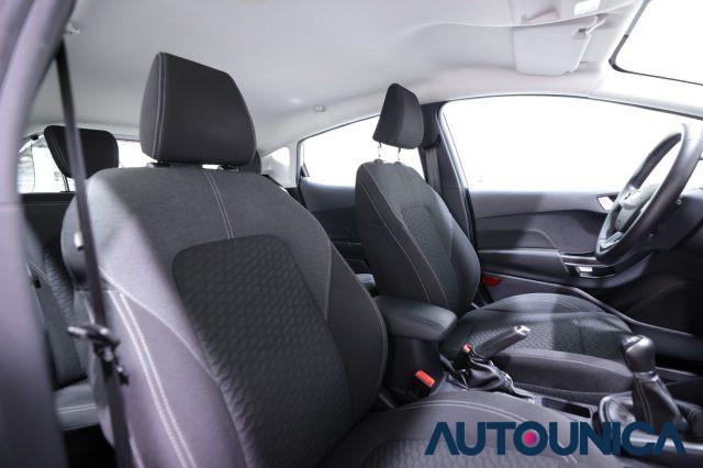 FORD Fiesta 1.1 75 CV 5 PORTE TITANIUM NEOPATENTATI