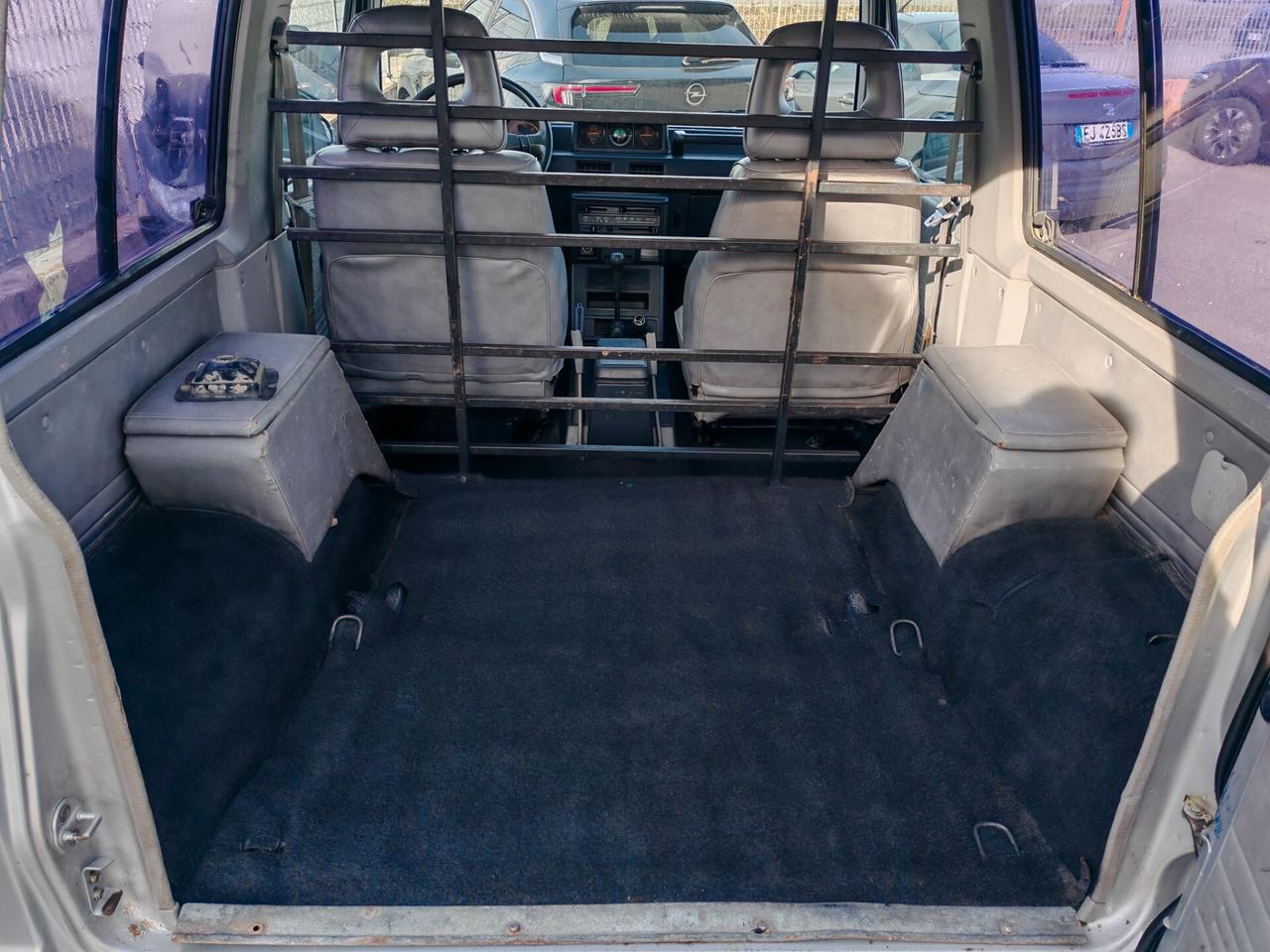 Mitsubishi Pajero 2.5 TDI Metal-top