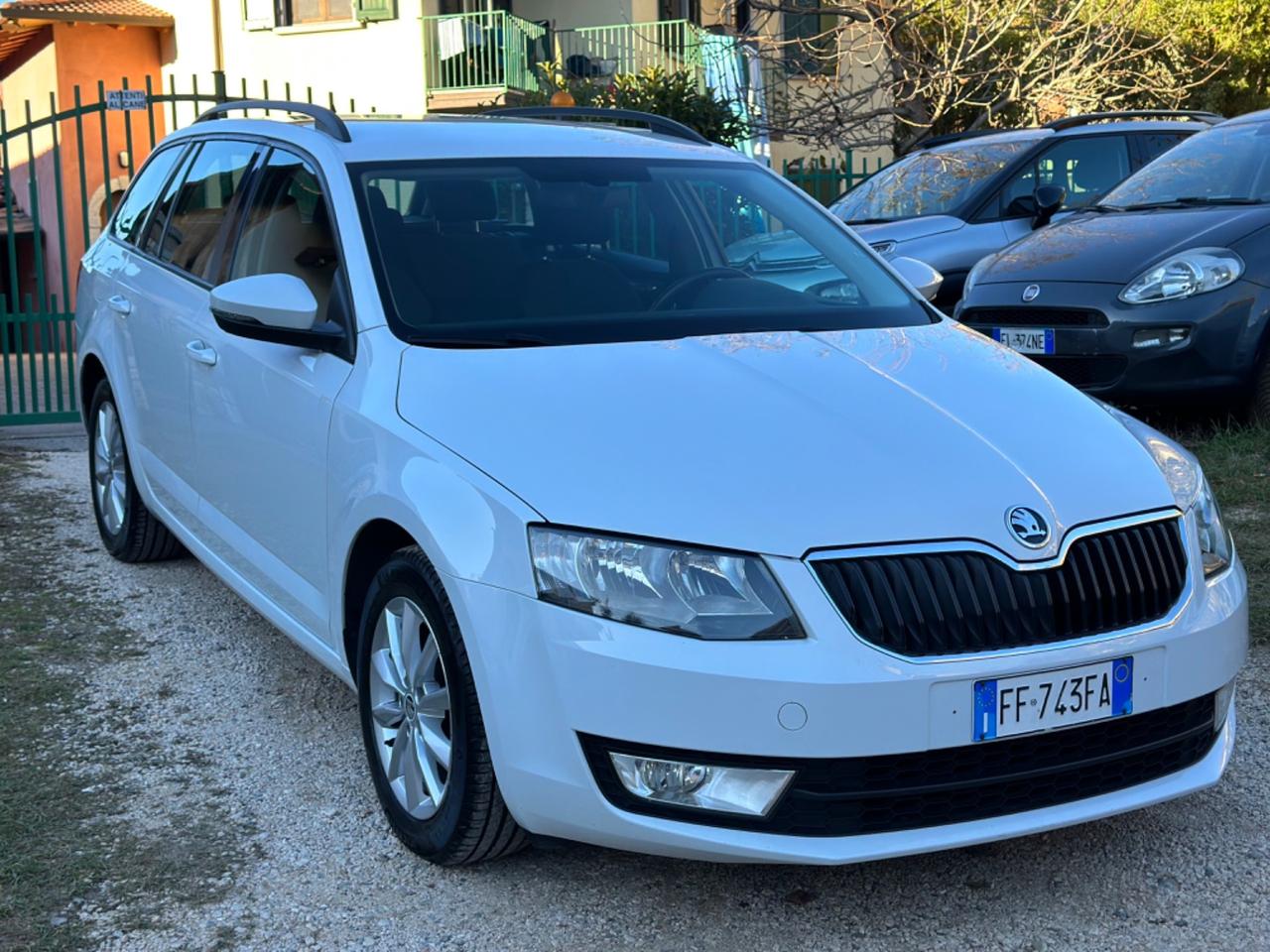 Skoda OCTAVIA 1.6 TDI CR 110 CV DSG OTTIME CONDIZIONI