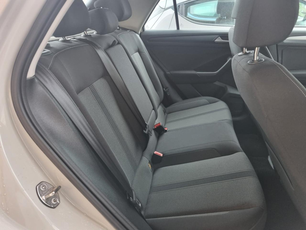 Volkswagen T-Roc 1.0 TSI Life