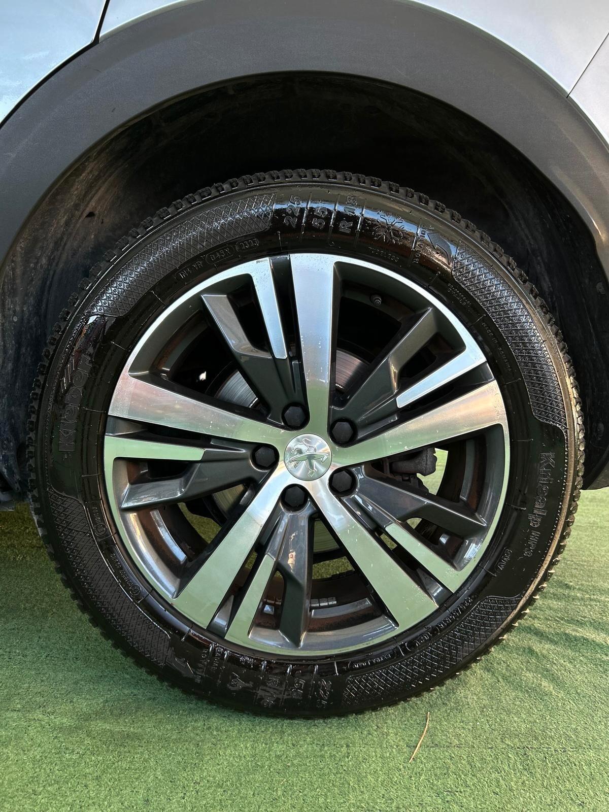 Peugeot 3008 BlueHDi 1.5 Diesel 130 S&S EAT8 Allure