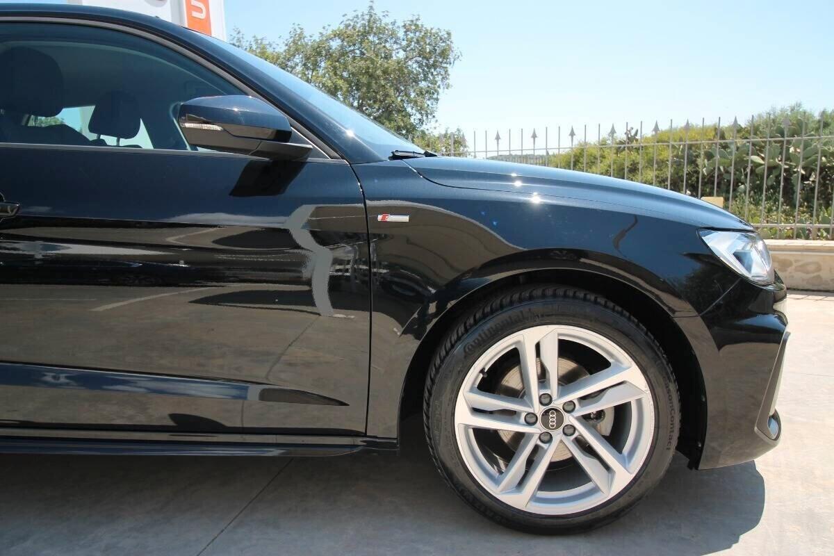 Audi A1 SPB 30 TFSI S line edition Black|2023