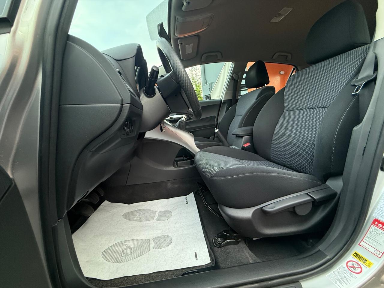 Toyota Auris 1.3 Benzina 5p Sol - 2011 COME NUOVA!