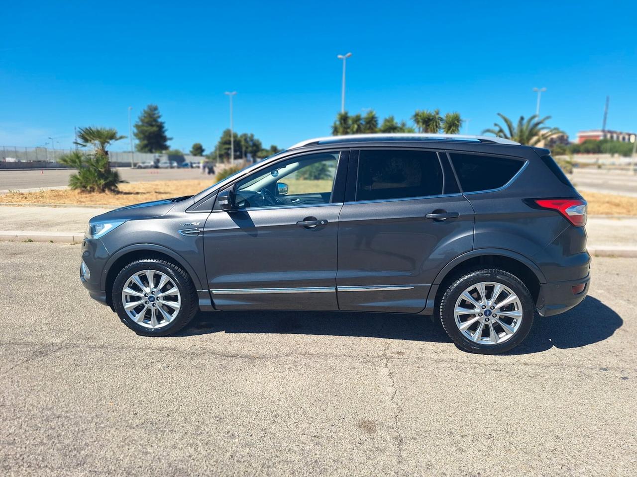 Ford Kuga 2.0 TDCI 150 CV 4WD Powershift Vignale 2019