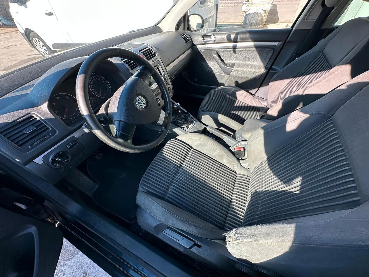 Volkswagen Golf 1.9 TDI 5p.