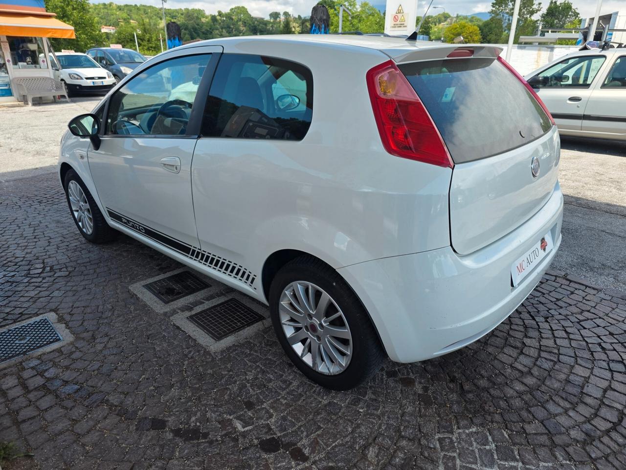 Fiat Grande Punto Grande Punto 1.4 3 porte 4posti