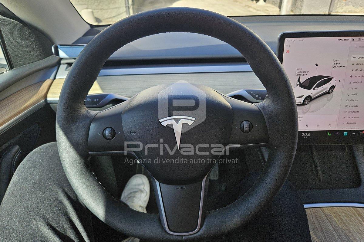 TESLA Model Y RWD